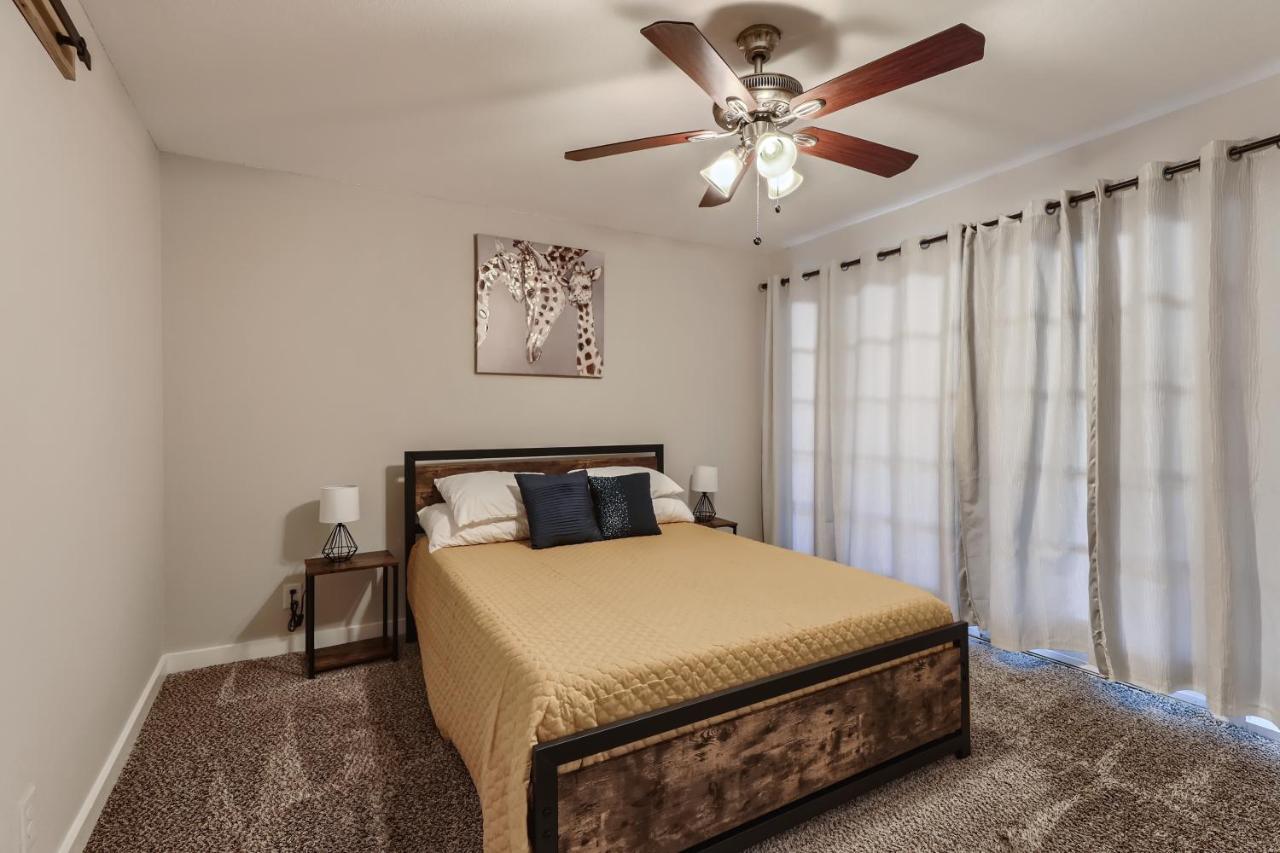 Сasa de vacaciones New 5 Bdrm W/pool Mins To Pearl/riverwalk/quarry Market - Sleep 12 San Antonio